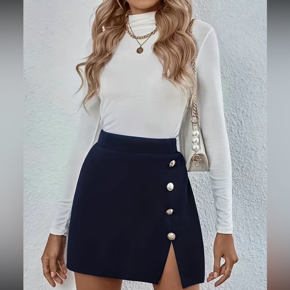 Navy blue button detail slit thigh mini skirt - Picture 5 of 6